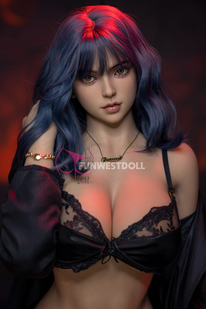 FunWestDoll Laila close up torso