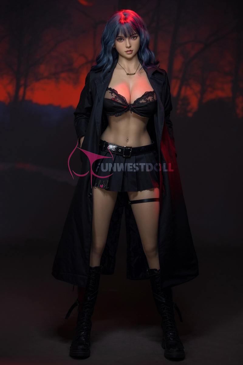 FunWestDoll Laila sexy pose standing