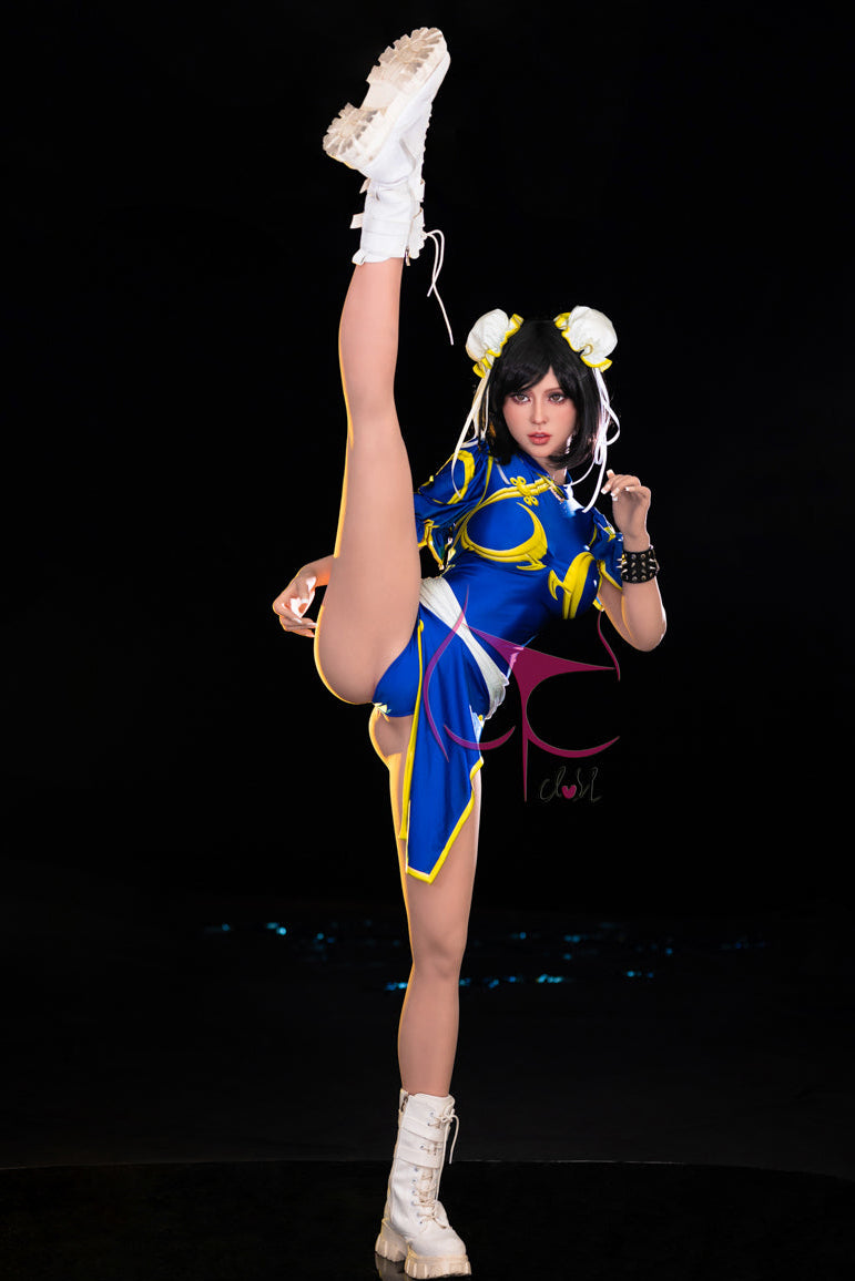 FunWestDoll Lucy sexy gymnast leg spread body position flexible