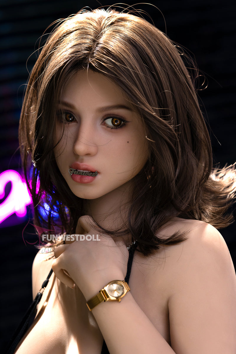 FunWestDoll Lysa face close up TPE sexdoll