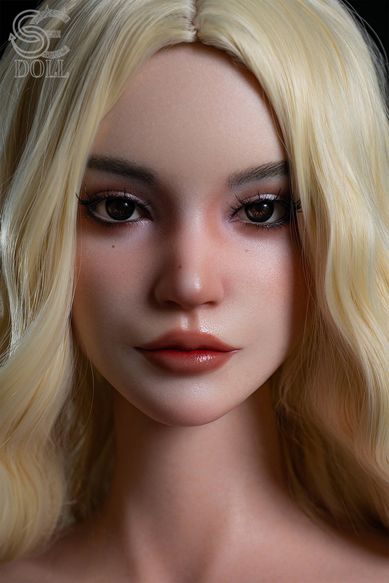 SEDOLL Isla face close up blond silicone sexdoll realistic skin texture