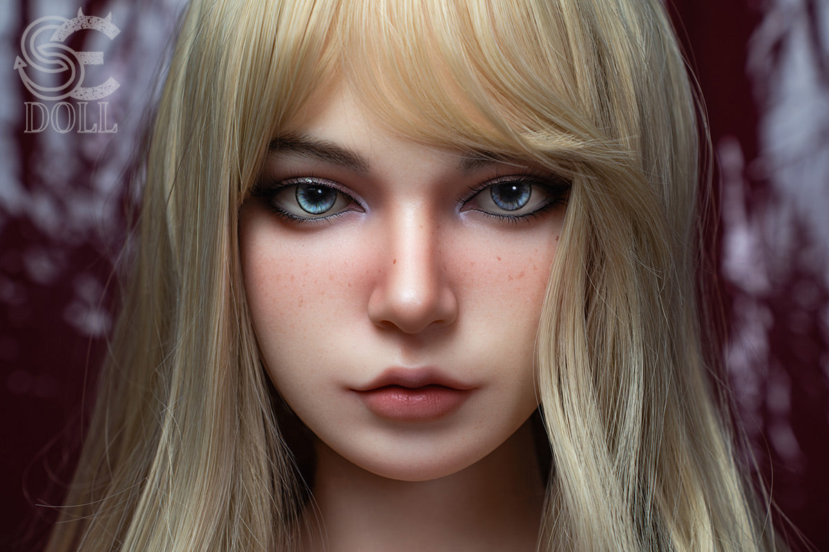 SEDOLL Olivia beautiful blond close up blue eyes